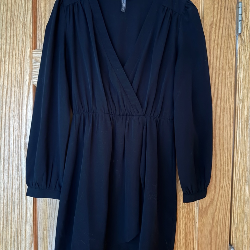 Allison Joy Black Long-Sleeve V-Neck Dress